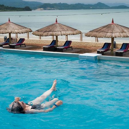 Foxy'S Beach Resort San Vicente  Buitenkant foto