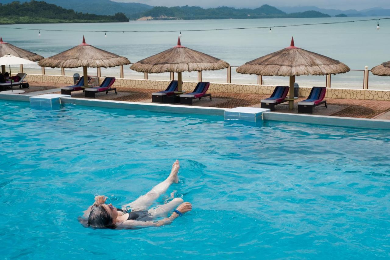 Foxy'S Beach Resort San Vicente  Buitenkant foto