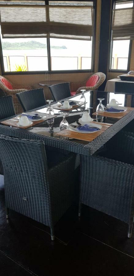 Foxy'S Beach Resort San Vicente  Buitenkant foto